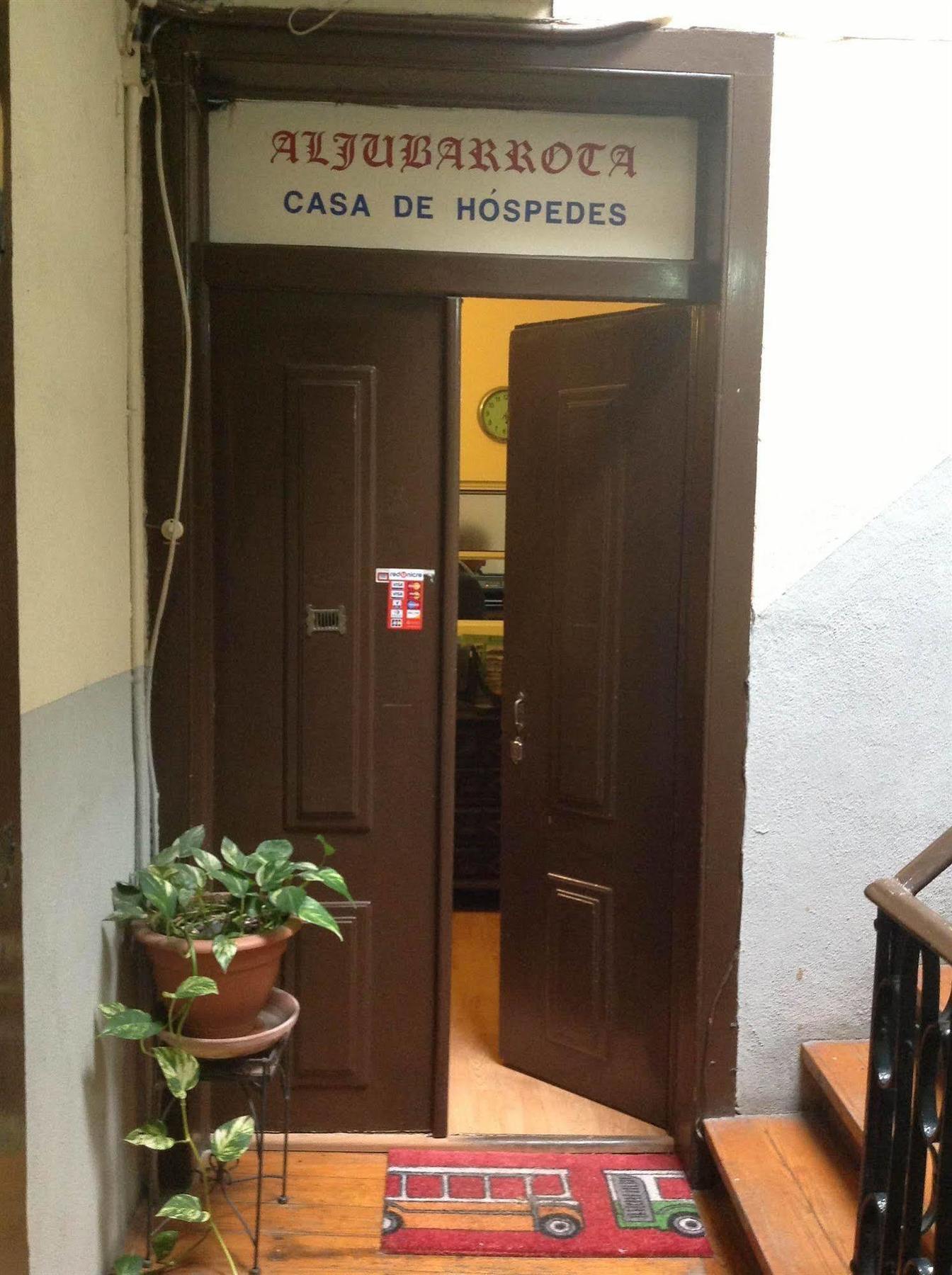 New Aljubarrota Guest House Lisboa Exteriör bild